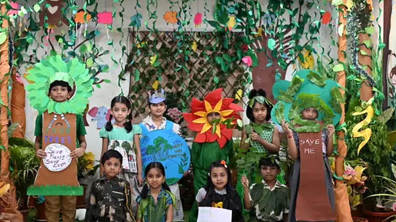 Video thumbnail: Hindi Diwas